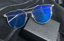 Load image into Gallery viewer, &quot;Reflections&quot; Sunglasses