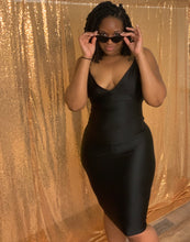 Load image into Gallery viewer, &quot;Molly Kat&quot; Sunglasses