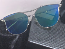 Load image into Gallery viewer, &quot;Reflections&quot; Sunglasses